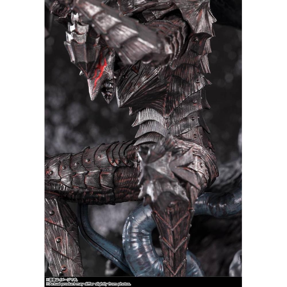 Berserk Figuarts Zero Металлическое прикосновение Гатс Бронированный Берсерк