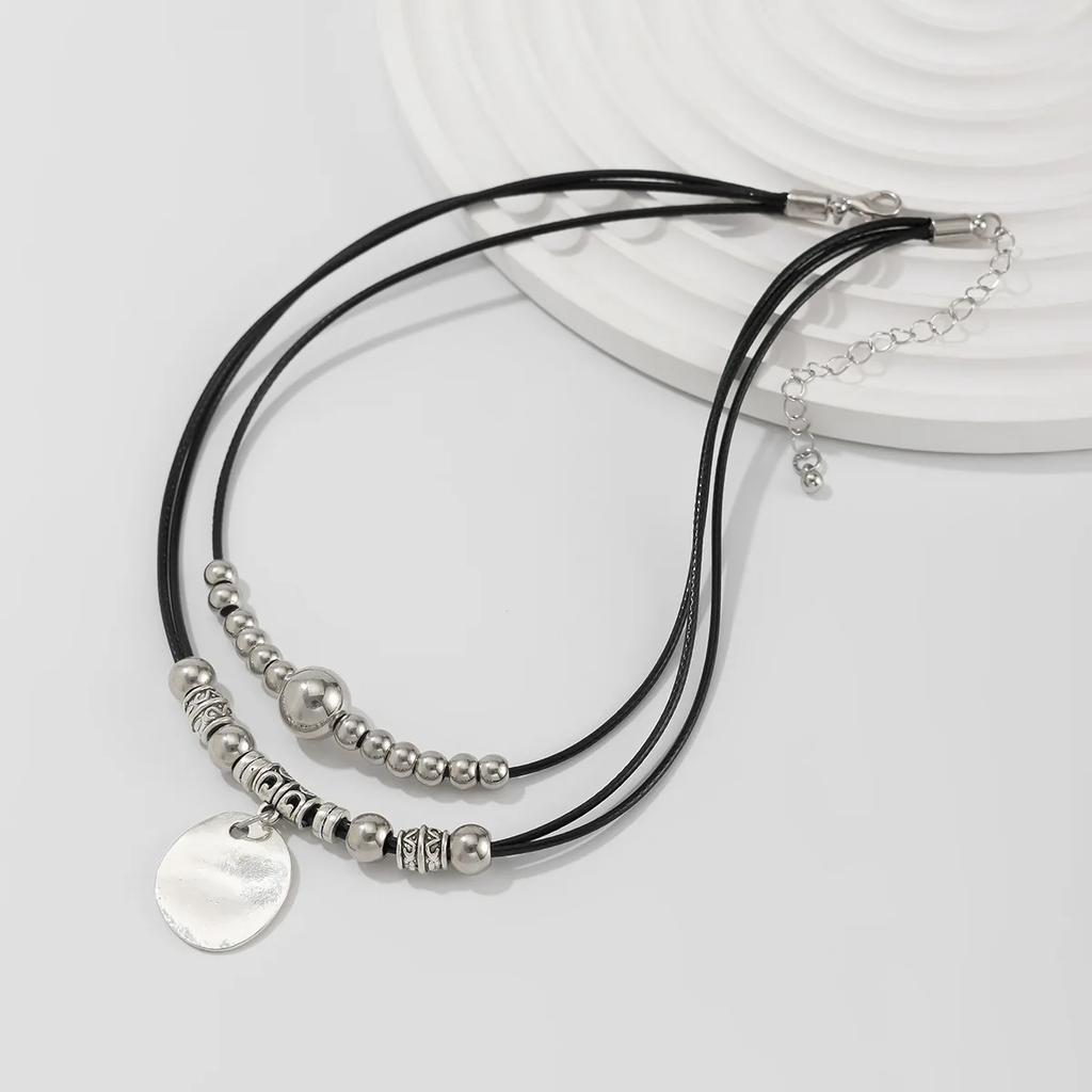 Metallic Feeling Decoration Aesthetic Necklaces Disc Pendant Woman Trend 2024 Accessories for Girls Beads Neck Jewelry Wholesale