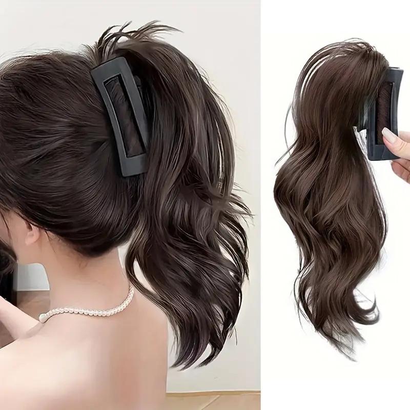 A Ponytail Wig with a Claw Clip and a Ponytail Braid Synthetic Grip Clip The Ponytail Is Elegant and Natural Suitable for Daily Use