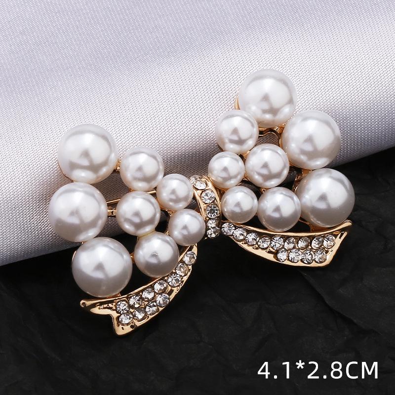 Модная брошь с бантом: Металлические украшения с жемчугом и стразами в виде цветка