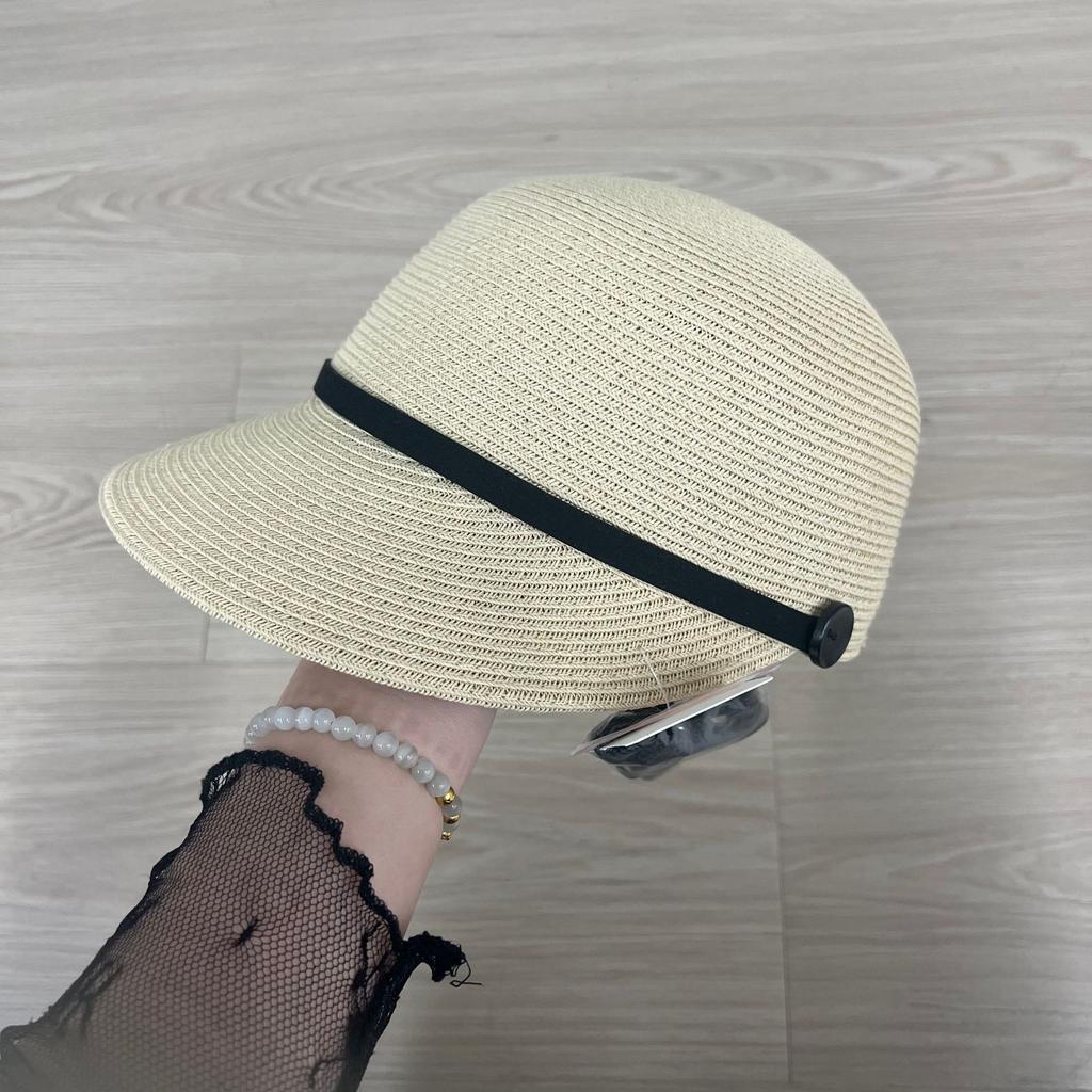New straw equestrian hat women's spring summer outdoor travel visor versatile sunscreen temperament duck tongue straw hat