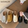 Модные SUOJIALUN 2025 Весенние Новые Женские Тапочки Модные На Плоской Подошве Слипоны Мюли Обувь Разделенный Палец Мелкие Слипоны Повседневные Шлепанцы