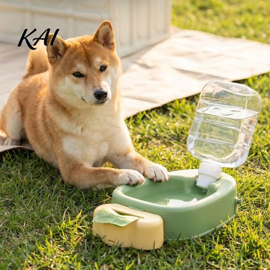 Travel Friendly Pet Hydration Gear 450ml Water Bottle, Carrot Shape Bottle with Adjustable Strap, Large Capacity Puppy Drinking Portable Cup