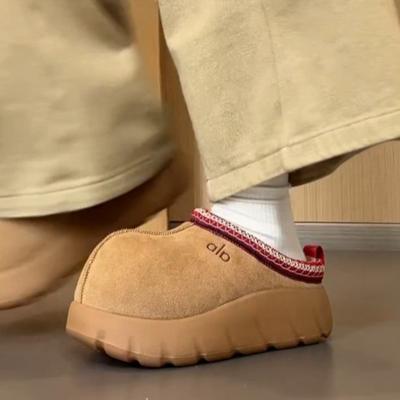 Большеголовые зимние сапоги-тапочки на полуприцепе, бархатные, утолщенные, теплые и нескользящие, зимние новые ленивые хлопковые туфли на одной педали