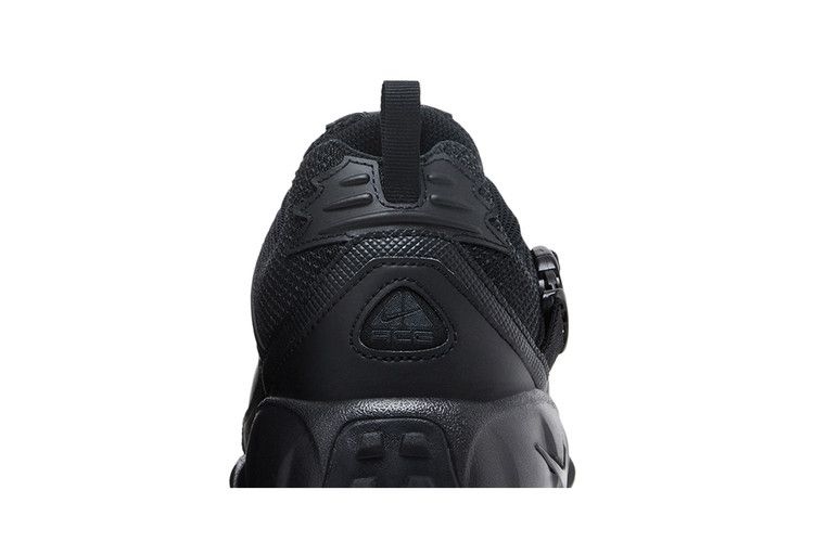 Nike ACG Phassad Triple Black