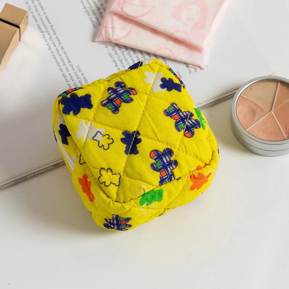 Floral Sanitary Napkin Storage Bag Girls' Sanitary Napkins Bags Women Cosmetic Bag Coin Purse Card Bag Travel Cosmetic Organizer