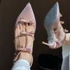Модные босоножки с бантом из шелкового атласа и стразов в сказочном стиле, на шпильке с острым носком, женская обувь
