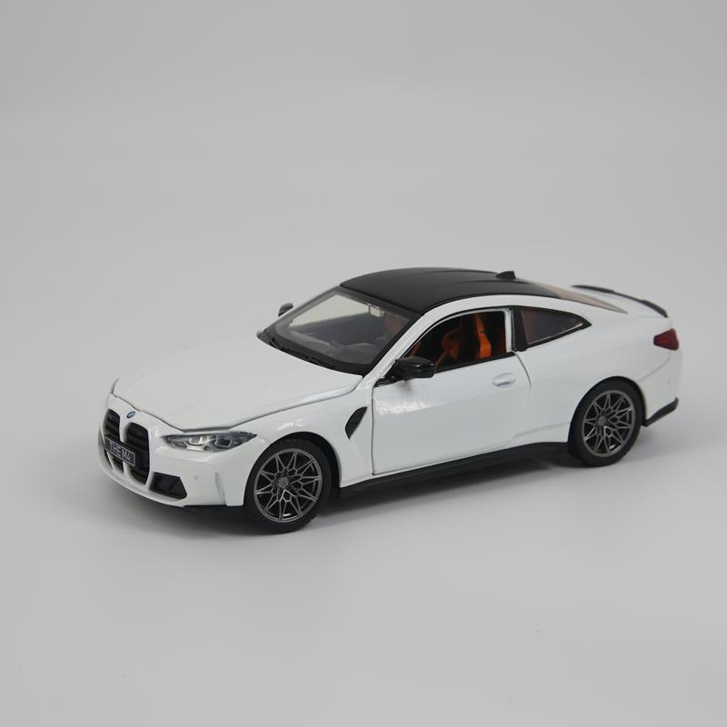 CCA 1:23 simulation BMW M4 G82 alloy car model ornament collection, doors and hood can be opened, steering and sliding ornament