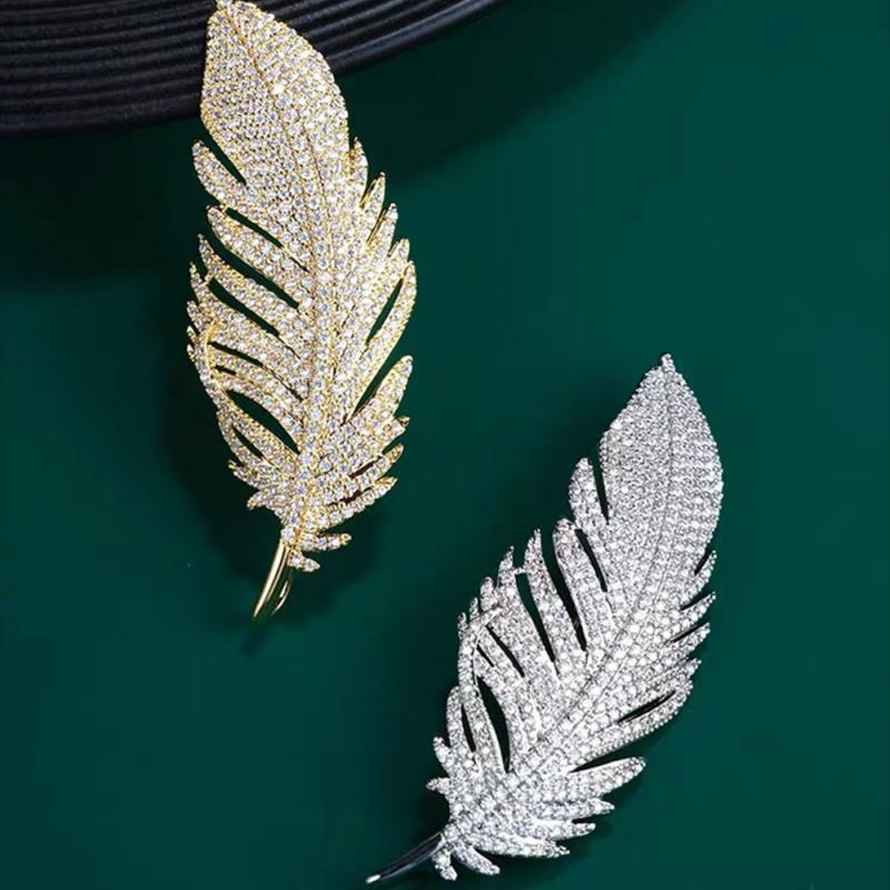 Элегантные серебряные броши в виде перьев со стразами для женщин и мужчин, унисекс, роскошные английские булавки с кристаллами для лацканов, ювелирные изделия для вечеринок