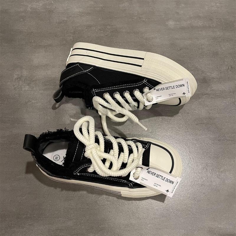Black Heightening Spring Canvas Shoes Women's 2 Are Now Popular Versatile Women's Shoes Board Shoes