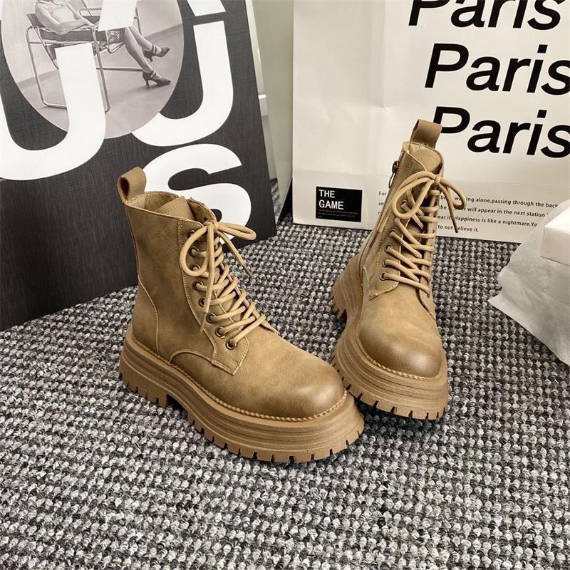 Ретро ботинки Мартин на толстой подошве для женщин 2025 осень и зима новинка в британском стиле на плоской подошве универсальные бархатные утолщенные ботильоны-локомотивы