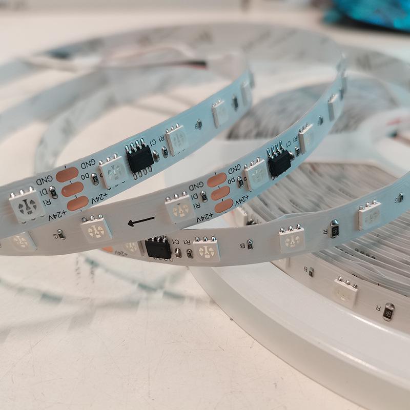 24В RGB Цветная 3-проводная диммируемая светодиодная лента 5050 для киберспорта, клубов, баров и KTV - Пять-десять цветов