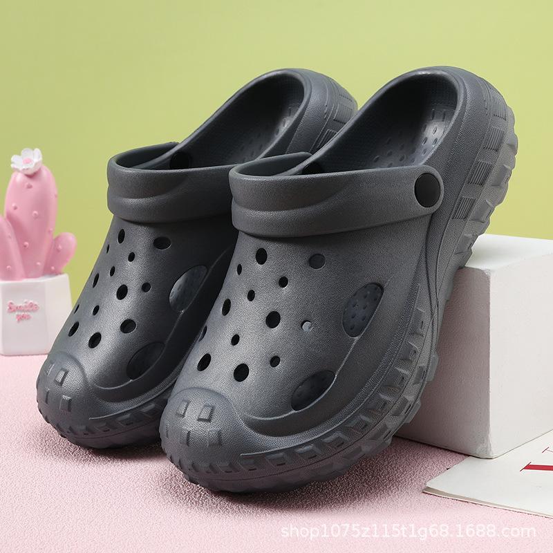 Толстоподошвенные туфли с отверстиями, нескользящие и дезодорирующие для летней носки, модные удобные новые универсальные пляжные сандалии на мягкой подошве