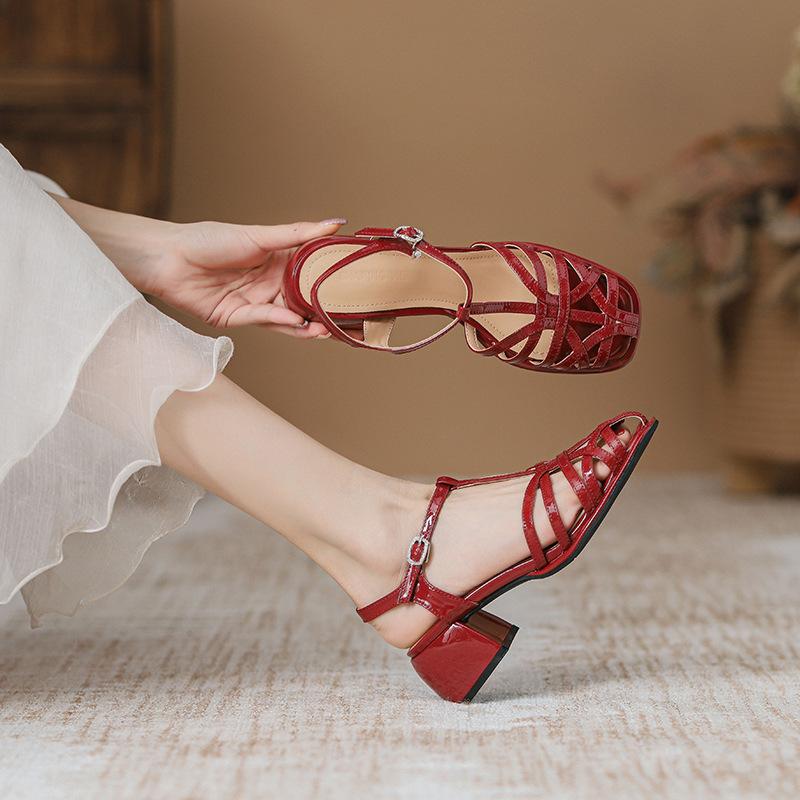 Fashion 2024 Summer Hollow Out Baotou Roman Sandals Female Outer Wear Chunky Heel Square Toe French Retro High Heels Comfort Women Shoes