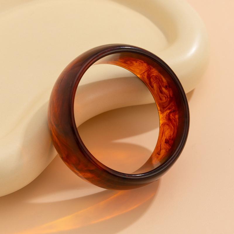 Exaggeration Vintage Acrylic Bracelet for Women 3cm Width Irregular Colorful Vague Dyeing Round Bangle Bracelets Women's Jewelry