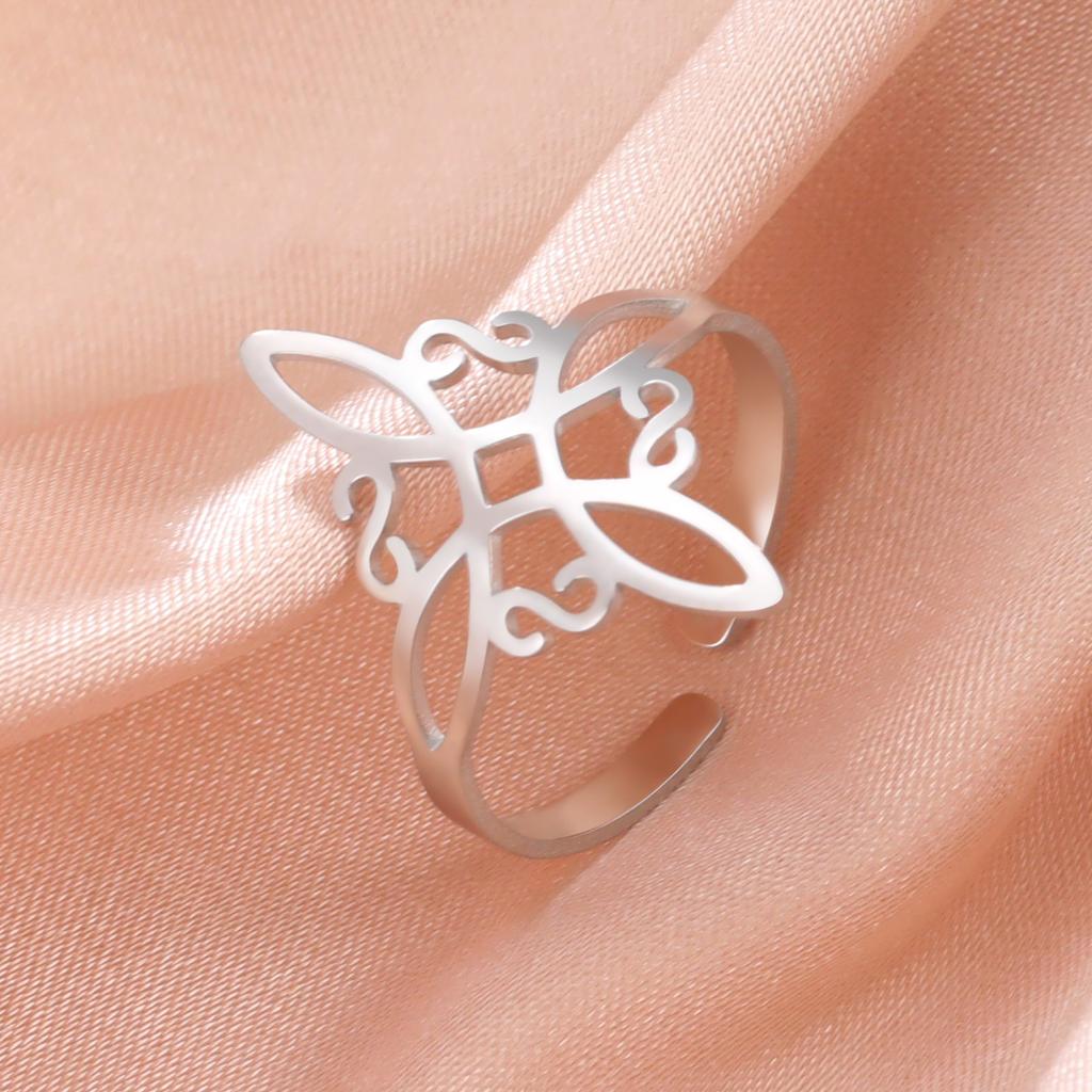 Witches Knot Rings Stainless Steel Witchcraft Knot Rings Gift for Women Geometric Celtic Knot Pendant Vintage Jewelry