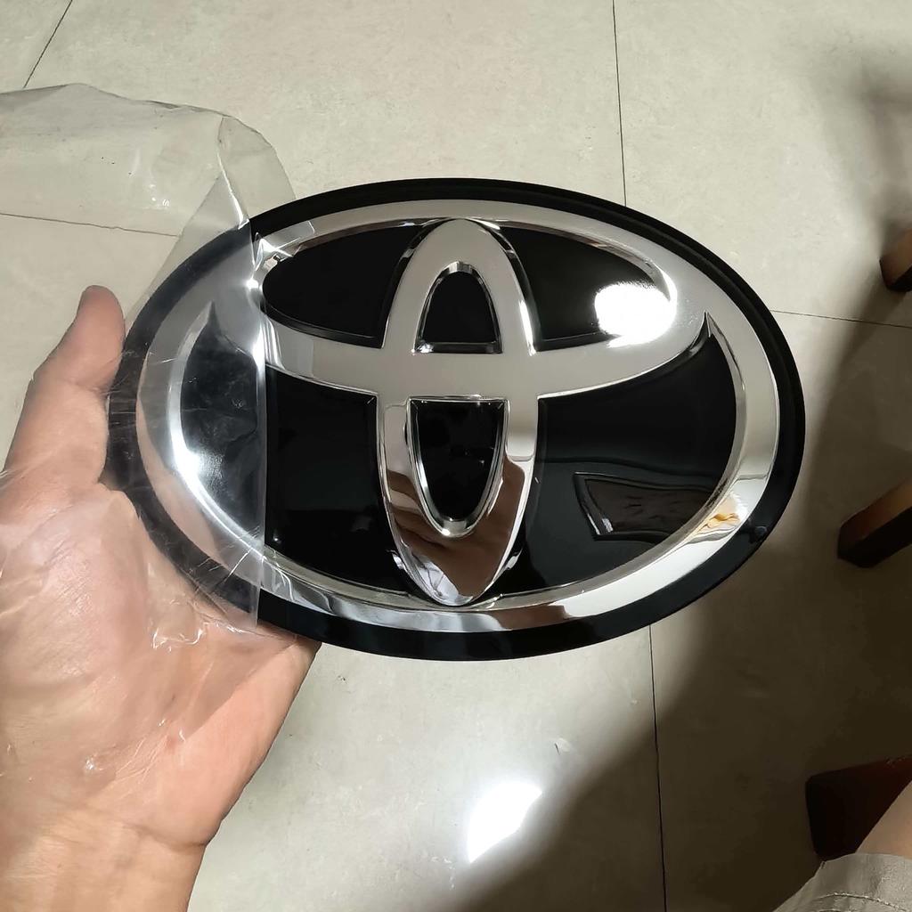 192mm Front Grill Emblem For Toyota 2015 – 2021 Land Cruiser 2017 – 2020 Tacoma 2017-2021 Tundra 7530160060, 75301-60060 TUVWY1