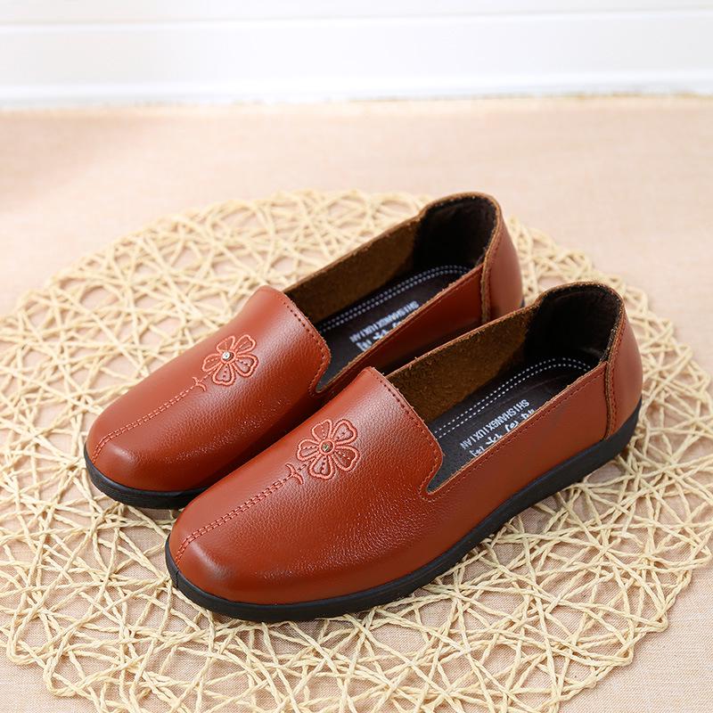 Туфли-лоферы с цветочным принтом на мягкой подошве для женщин среднего и пожилого возраста на весну и осень, простые модные удобные туфли на плоской подошве с нескользящей подошвой для мам