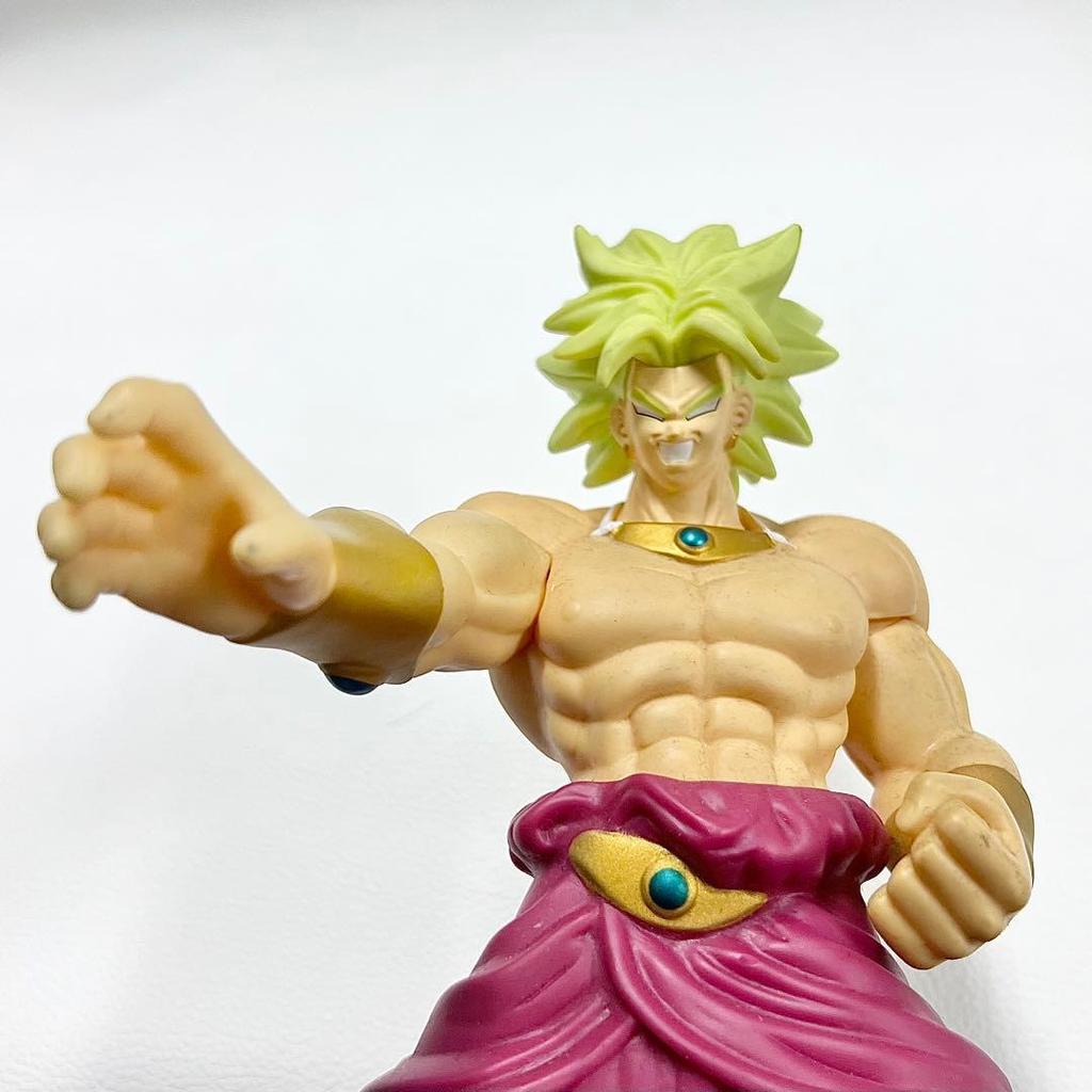 Б/у Сборная фигурка из мягкого винила Dragon Ball Z Super Saiyan Broly