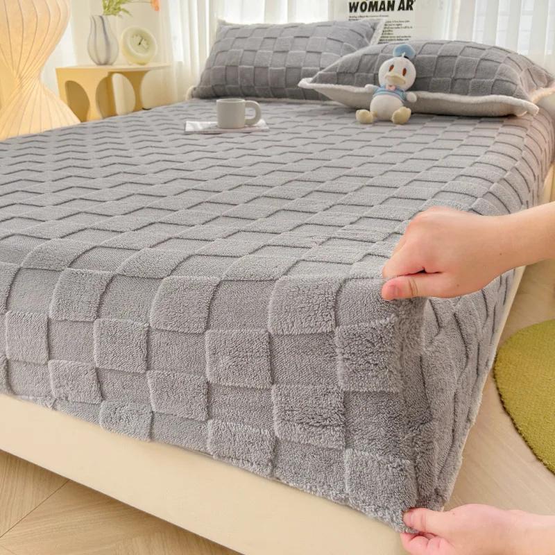 2025 Plush Bed Sheet Bed Linen Sheet Velvet Bedsheet 3D Letter Love Mattress Cover Adjustable Elastic Fitted Sheet
