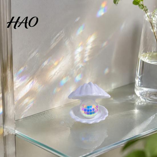 Sunlight Catcher for Windows Disco Snail Figurine, Retro 70s Ball Table Statue, 3D Reflective Figurine Glitter Mirror Ornament Home Office Desktop