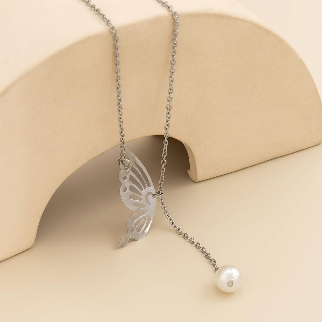 Антикварное ожерелье-цепочка с искусственным жемчугом и кулоном-бабочкой, подвески, серебристые украшения на шею для женщин, идеи подарков на вечеринку