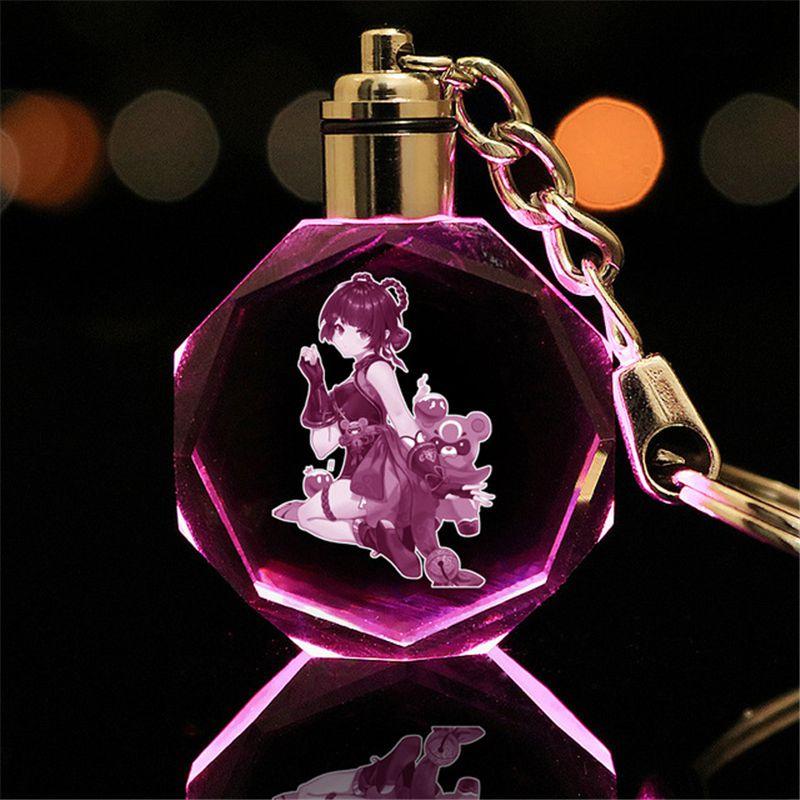 Элегантный кристальный брелок Genshin Impact с потрясающей светодиодной разноцветной подсветкой для всех случаев жизни