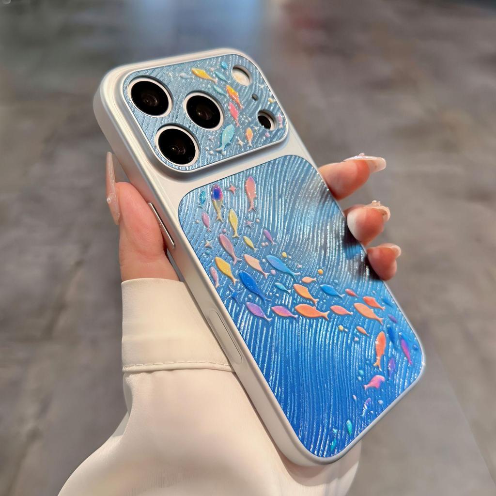 Чехол с блестящим рукавом: 3D Текучий Свет для Apple iPhone 17Pro и 16Pro Max, Полное Покрытие с Дизайном Косяк Рыб