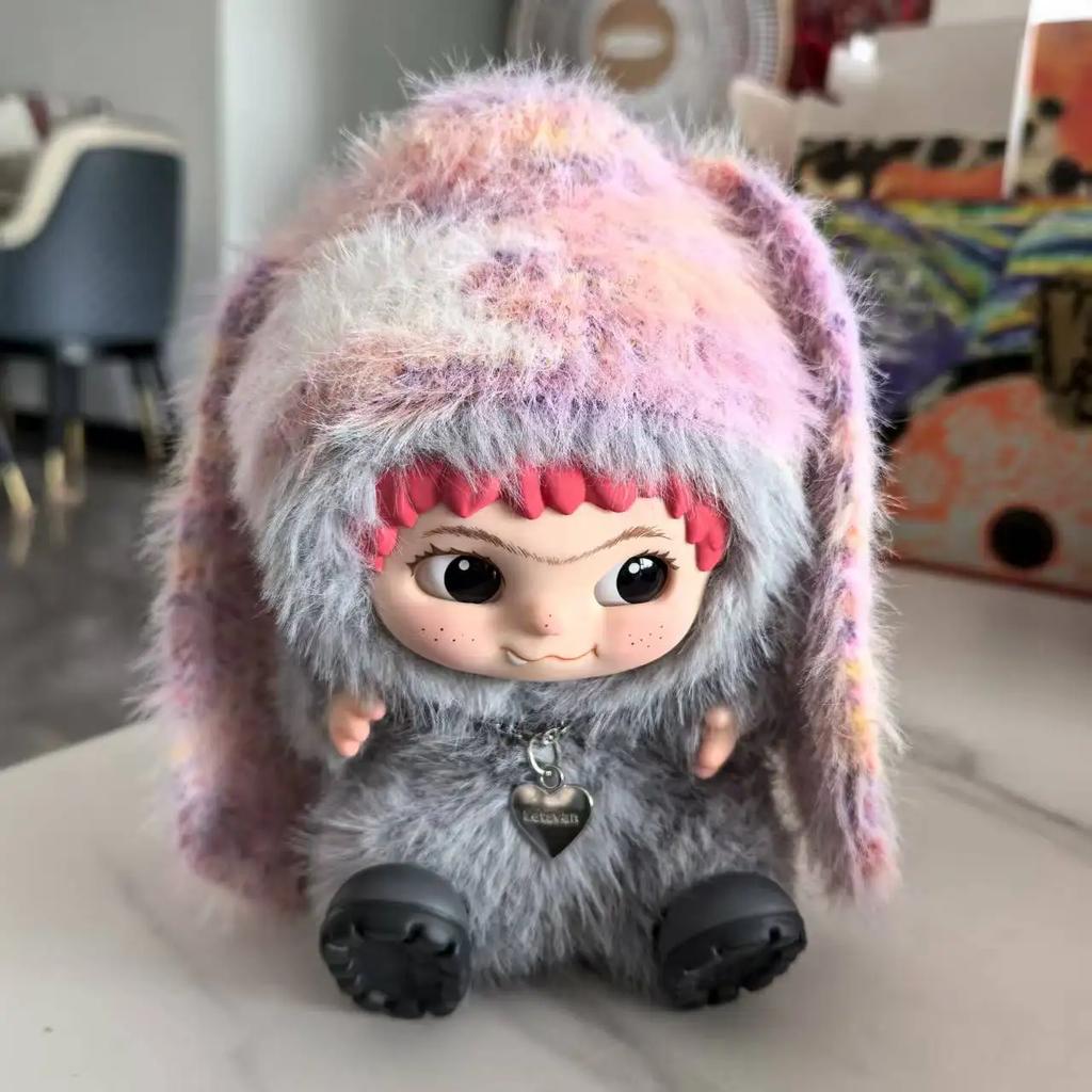 Wakuku Fuzzy Trendy Fun Party Blind Box Cute Wakuku Action Figure Mystery Box CuteDoll Bag PendantDoll Surprise Bag Gift Toy