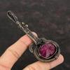 Кулон с ограненным драгоценным камнем Кашмирский рубин, обернутый медной проволокой, подвеска в виде гитары, медные украшения ручной работы, музыкальный инструмент, ювелирные изделия для подарка