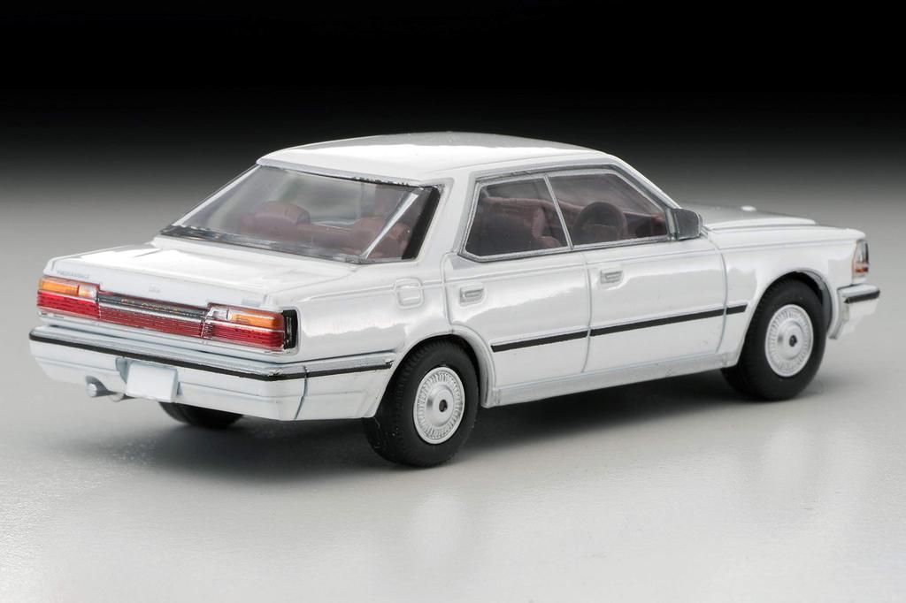 Tomica Limited Vintage Neo Nissan Gloria HT V20 Grandage 1986 Модель Белый 1/64 LV-N198a (Готовый продукт)