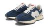 Sneakers New Balance Blue Navy and Off-White Version