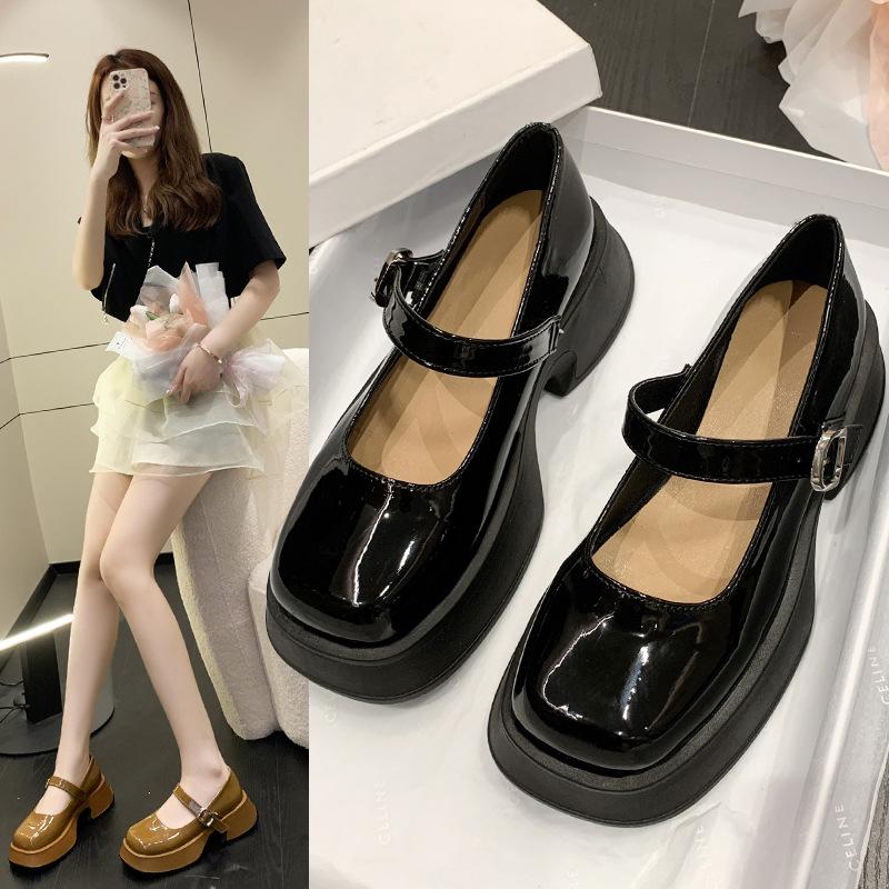 Женские туфли на платформе, каблуки для вечеринок, летние новые босоножки 2024 года, модные ретро-туфли Мэри Джейн, маленькие кожаные туфли