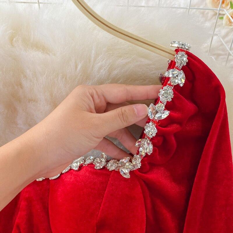 Новое осеннее вечернее платье Хепберн с разрезом на бедрах, сексуальное темпераментное бархатное платье с квадратным вырезом и бриллиантами, золотое бархатное платье