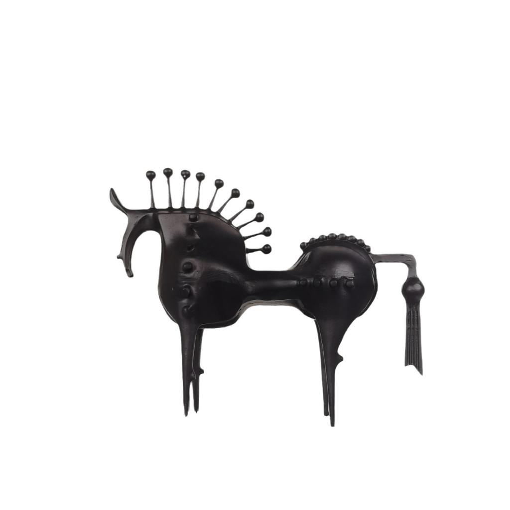 Metal Handicraft Horse Figures Abstraction Horseradish Horse Figurines Artificial Animal Sculpture Bookshelf Decoration Statues