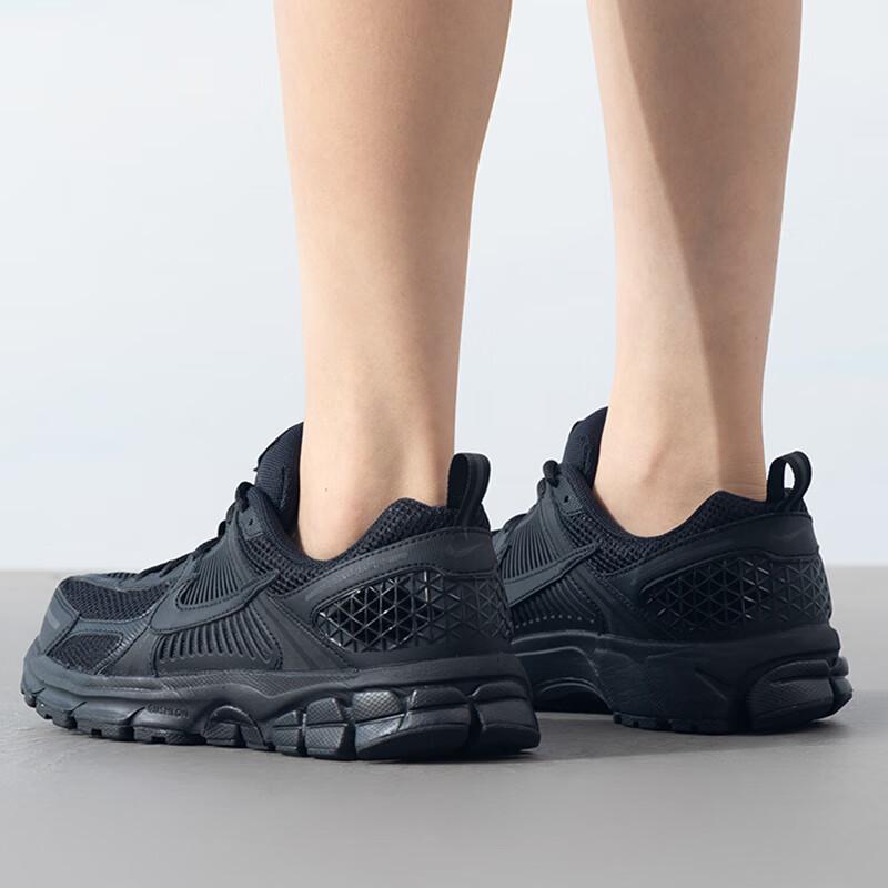 Nike Zoom Vomero 5 Нескользящие Износостойкие Низкие Детские Кроссовки для Бега Черные Унисекс Кроссовки HF6998-001