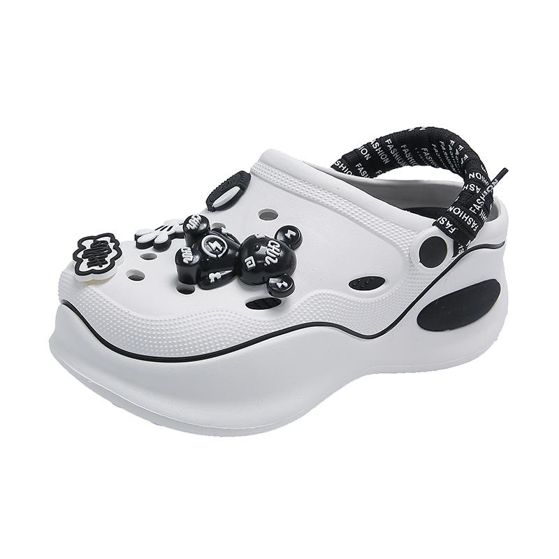 Hole Shoes Women's Summer Wear New Cute Sandals Platform Non-slip Beach Nurse Slippers