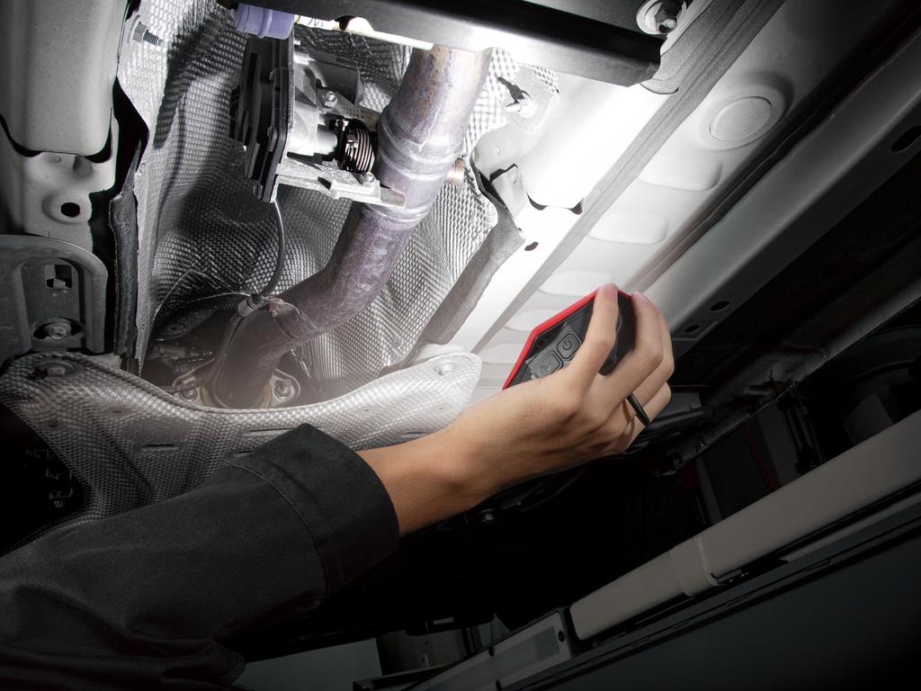 Светодиодный напольный светильник Kyoto Machinery Tools с магнитом и бесступенчатым управлением AL812SA (КТК) Низ, затемнение, макс.. 1000лм