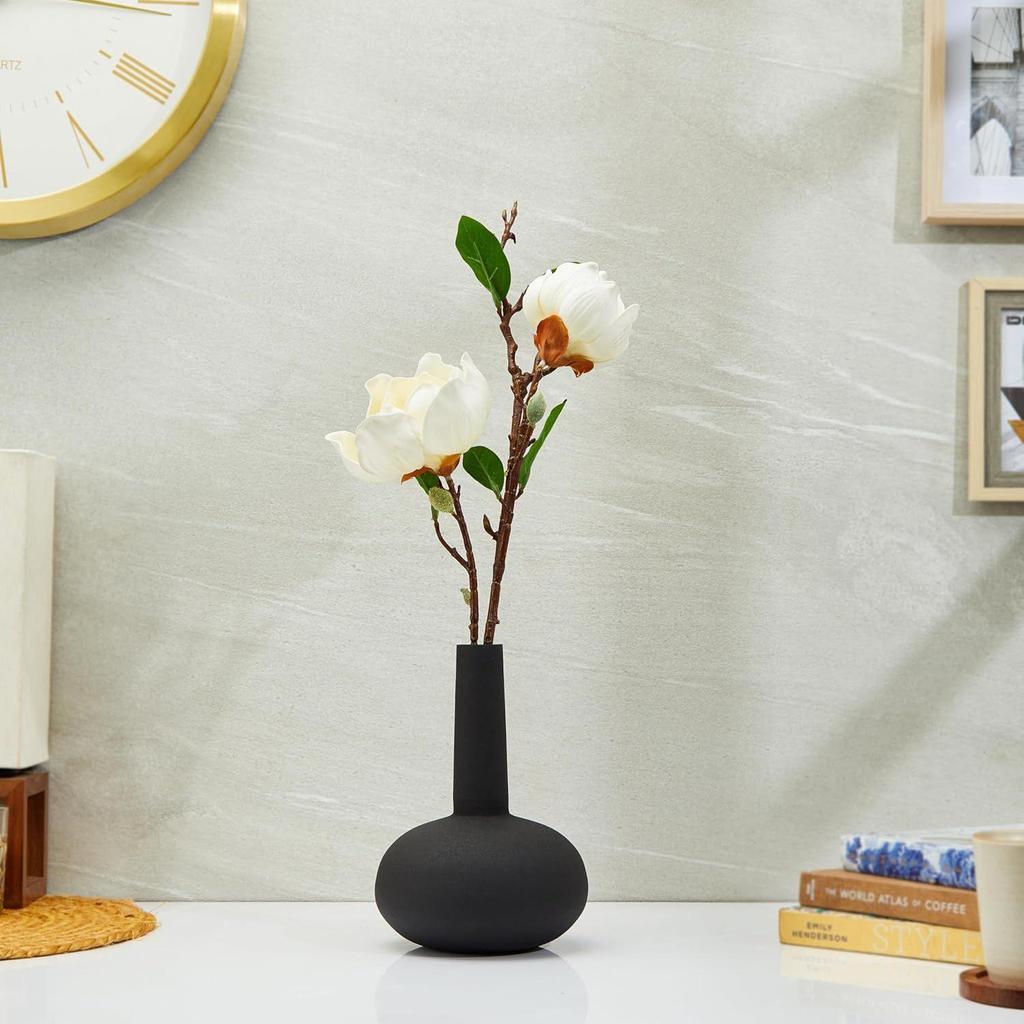 Flower Vase with Rust-Resistant Coating | Stylish and Easy-to-Clean Finish | Compact Design for Modern Décor | Gourd Vase
