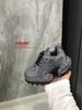 Детские ретро-кроссовки в стиле "Dad shoes" Осень/Зима 2025: Модные, легкие кроссовки для бега для мальчиков и девочек с дополнительным хлопковым комфортом.