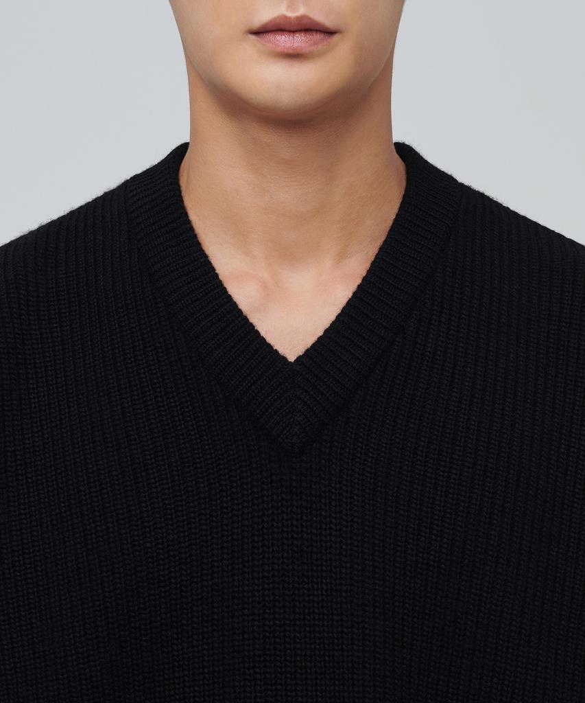 MUSINSA STANDARD Lambswool Ribbed V-Neck Knit [Black]