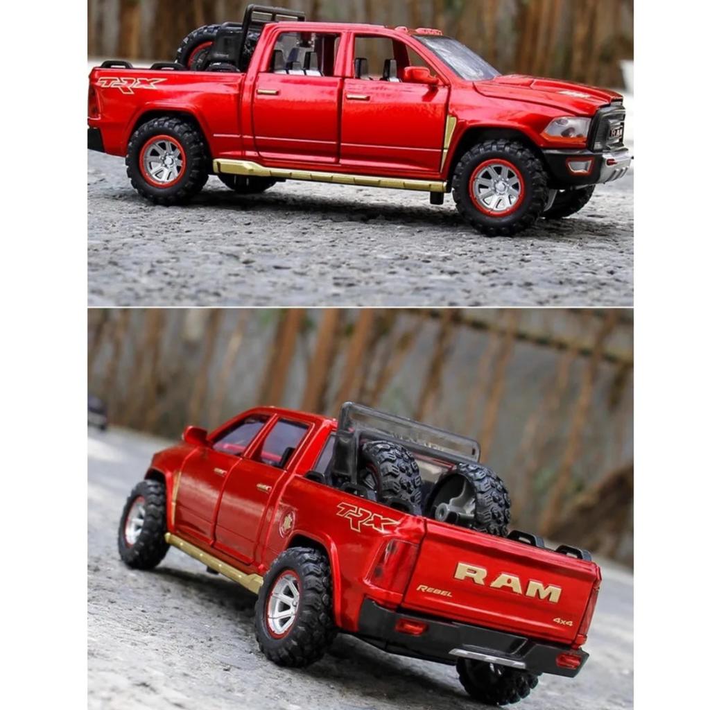1/32 Scale Dodge Ram Pickup Truck Alloy Off Road Car Diecast Model Sound Light Toy Home Decoration Ornaments Children Birthday Present