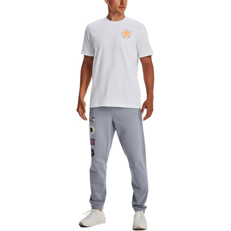 Under Armour Футболка с коротким рукавом и круглым вырезом с графическим принтом сзади. Мужские топы, белые 1373998-100