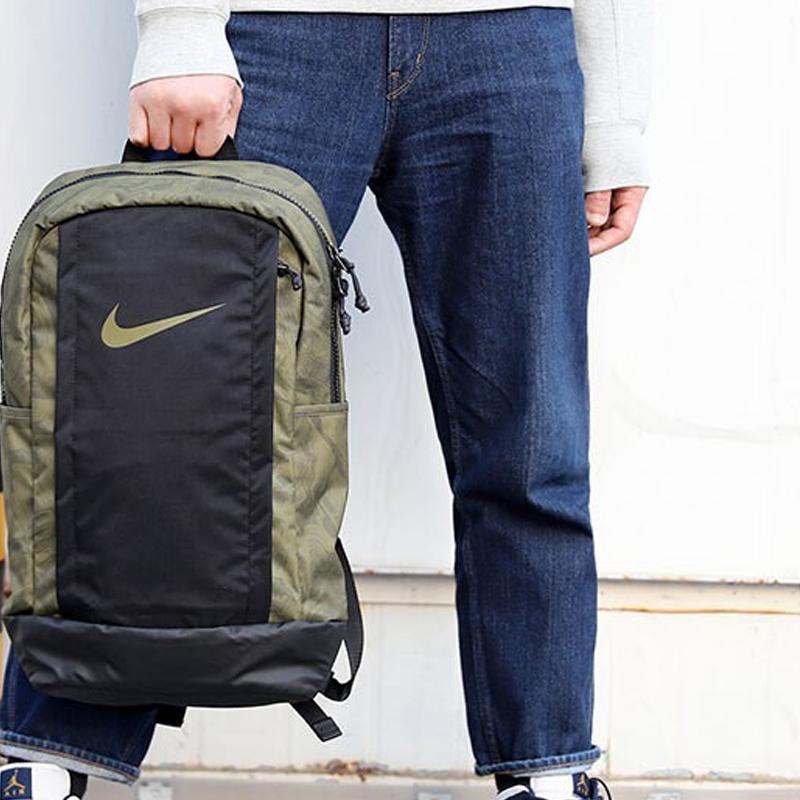 Nike Полиэстер Рюкзак Обычный Унисекс Оливково-зеленый BA5570-396