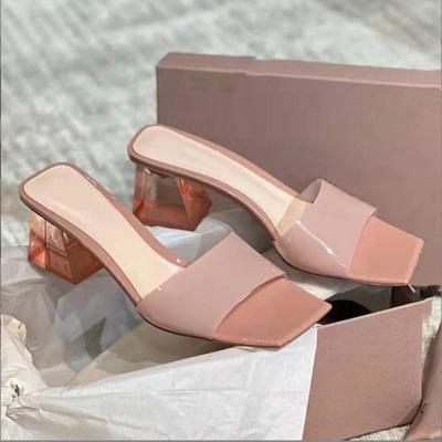 Модные женские босоножки Temperament 2024 года, летние новые модные французские повседневные простые женские тапочки с толстым каблуком и открытым носком и квадратным носком