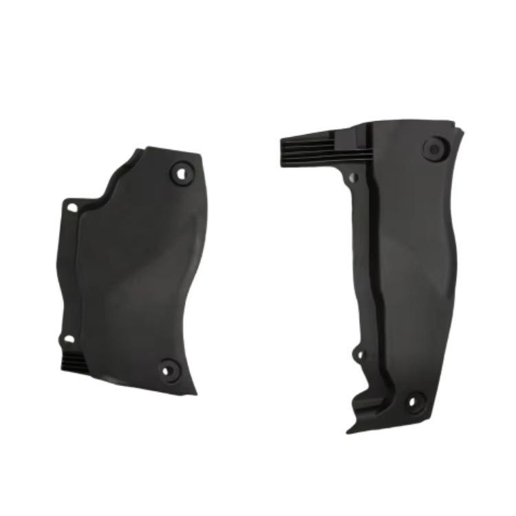 The LR152213 fits the lower bracket of the Land Rover Range Rover radiator.