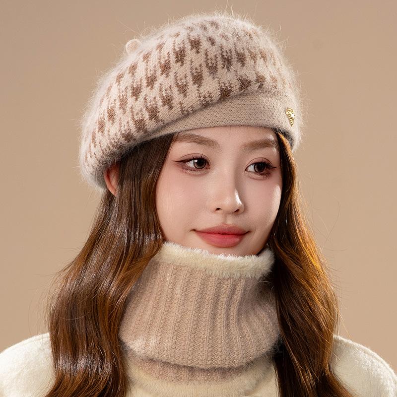 Women's Knitted Beret Cap Polyester Fiber, Hand Washable, Elastic, Woven, Featherless, Warm Winter Beanie Hat