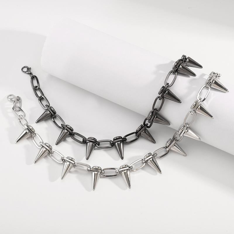 Rivet Black Chain Necklace for Men Women Hiphop Vintage Punk Choker Exaggerated Street Rock Daily Versatile Jewelry Gifts 2025