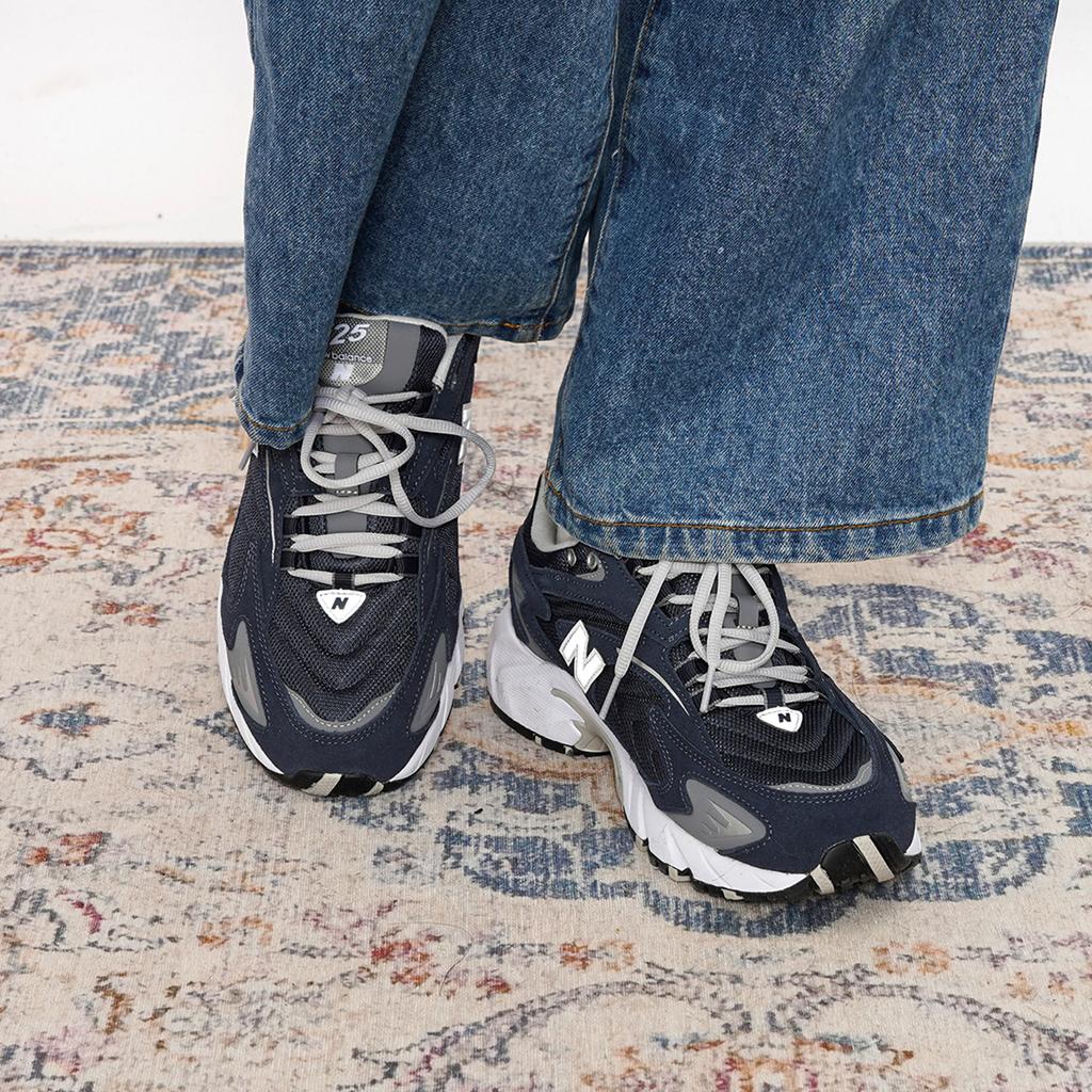 New Balance Кроссовки унисекс 725 Indigo Blue Eclipse ML725Q