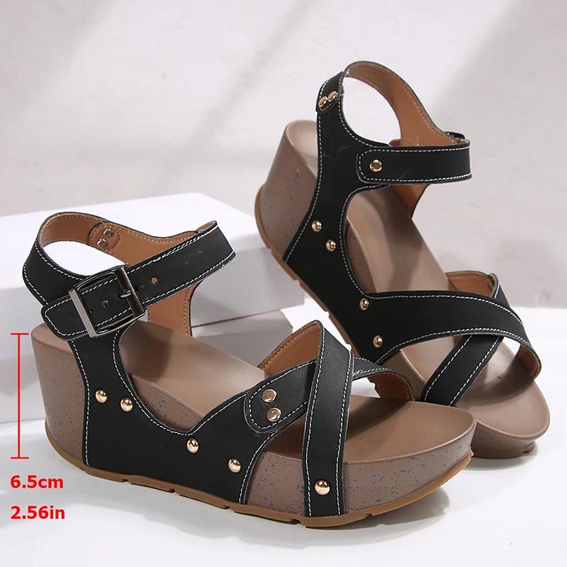 Fashion New Fashion Women's Wedge Heel Sandals Summer Thick Sole Non Slip Beach Shoes Woman Rivet Decor Chunky Platform Sandalias Mujer